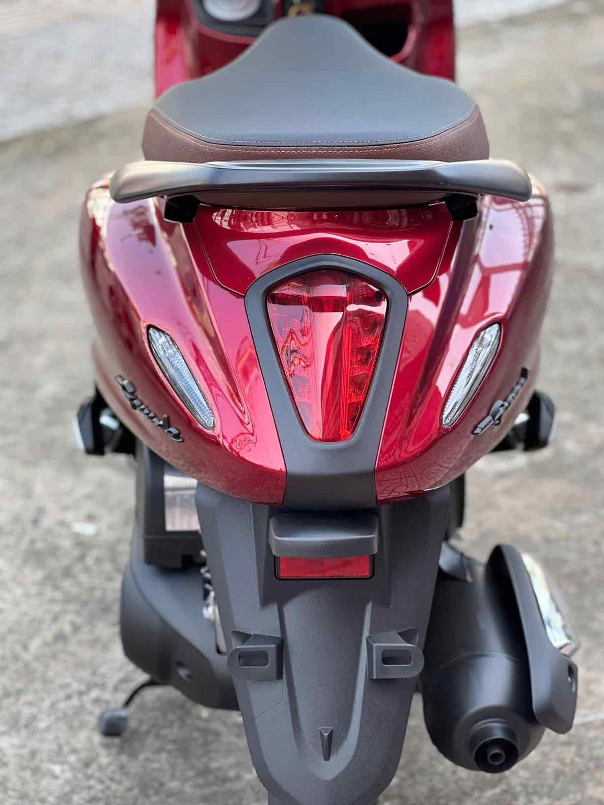 duoi-xe-yamaha-grande-2025